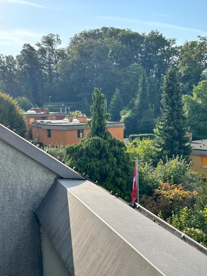 Appartamento Dachwohnung In Flughafennaehe *